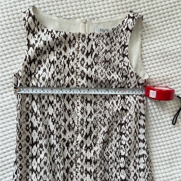 Max Mara | Brown & White Cotton Blend Round Neck Sleeveless Back Zip Dress - Picture 9 of 9